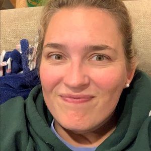 Meet your Posher, Abby